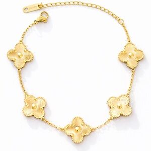 18K Gold Clover Bracelet (7700)